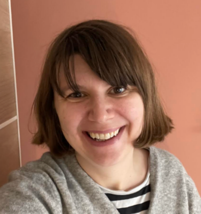 Selfie-style picture of Lizzie Harris, from Department for Transport and Advance Expert graduate